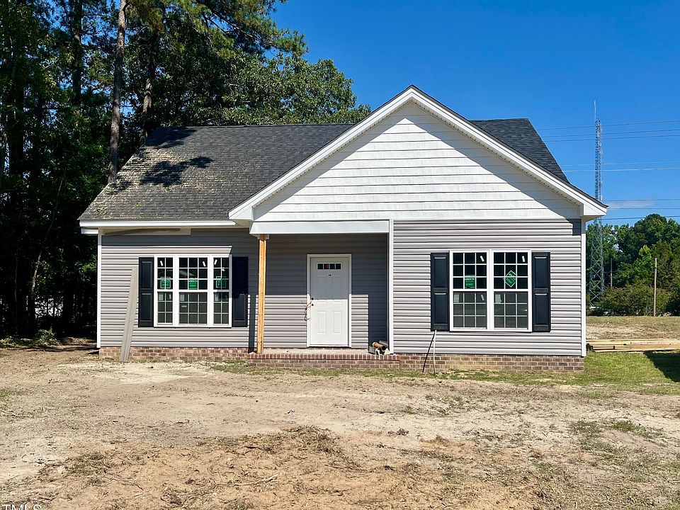 1st image of 121 Vineyard Ct
