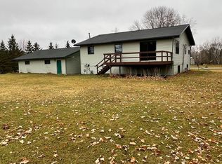 26640 Evergreen Ln, Cohasset, MN 55721