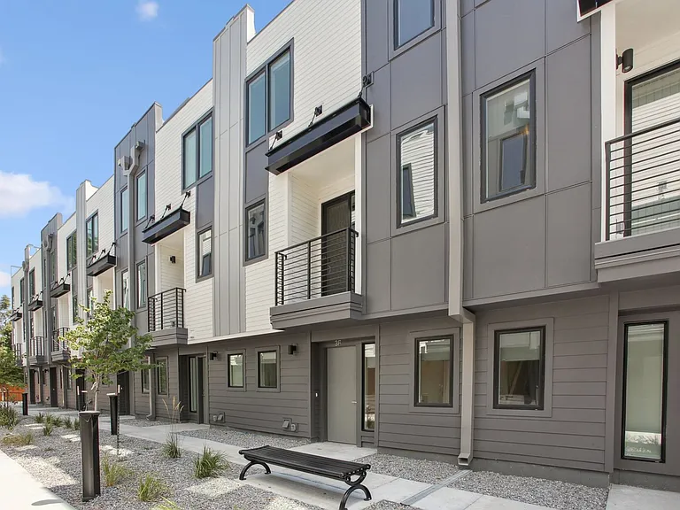 Central Park Townhomes — Photo 12