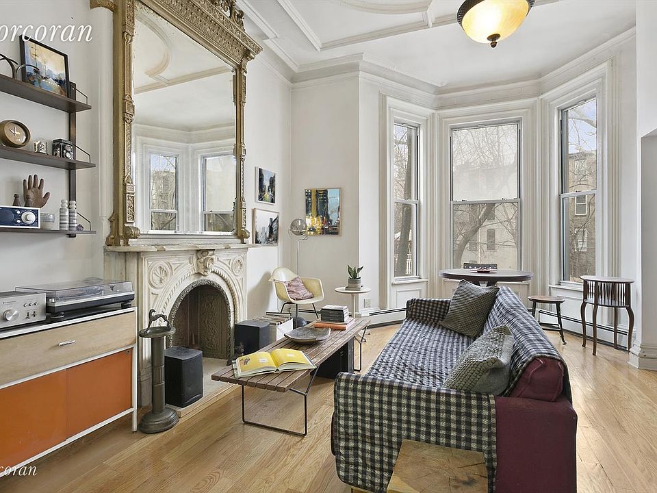 1st image of 21 Brevoort Pl