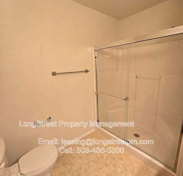 3008 NW Morning Glory Dr — Photo 8