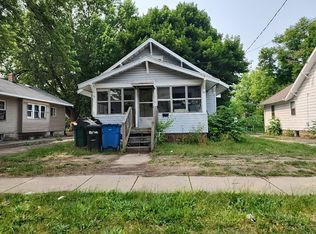 146 Goguac St W, Battle Creek, MI 49015