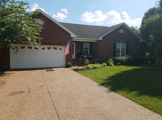 1123 Thunder Rd, Gallatin, TN 37066