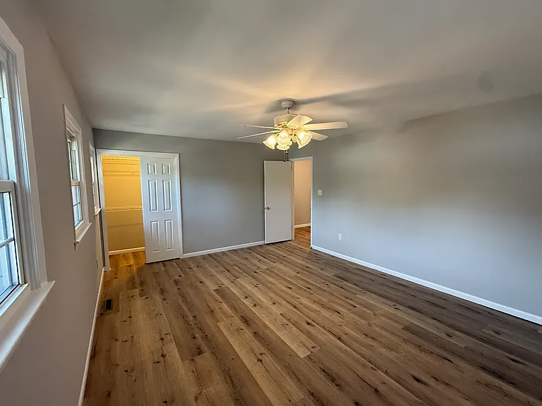 2603 Eisenhower Ct — Photo 11
