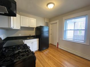 56 Hancock St APT 5, Cambridge, MA 02139