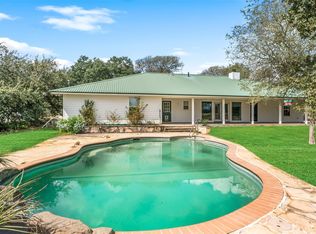 2373 County Road 248, Schulenburg, TX 78956