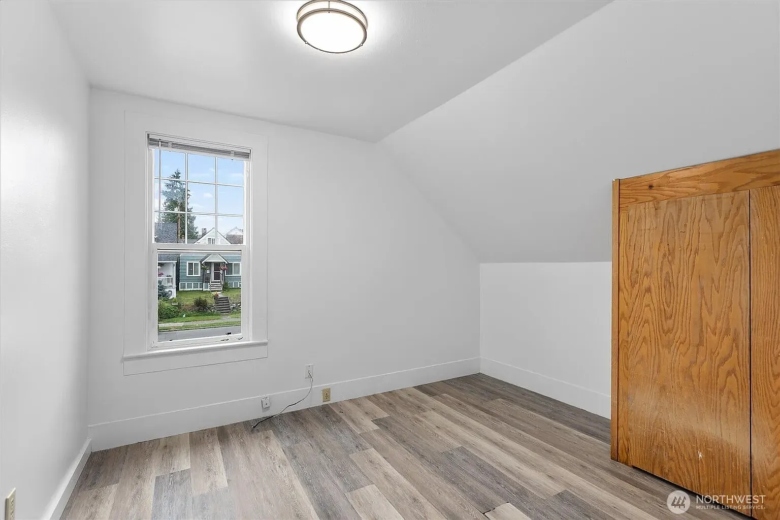 2 bed, 816 sqft, $1,875 — Photo 4