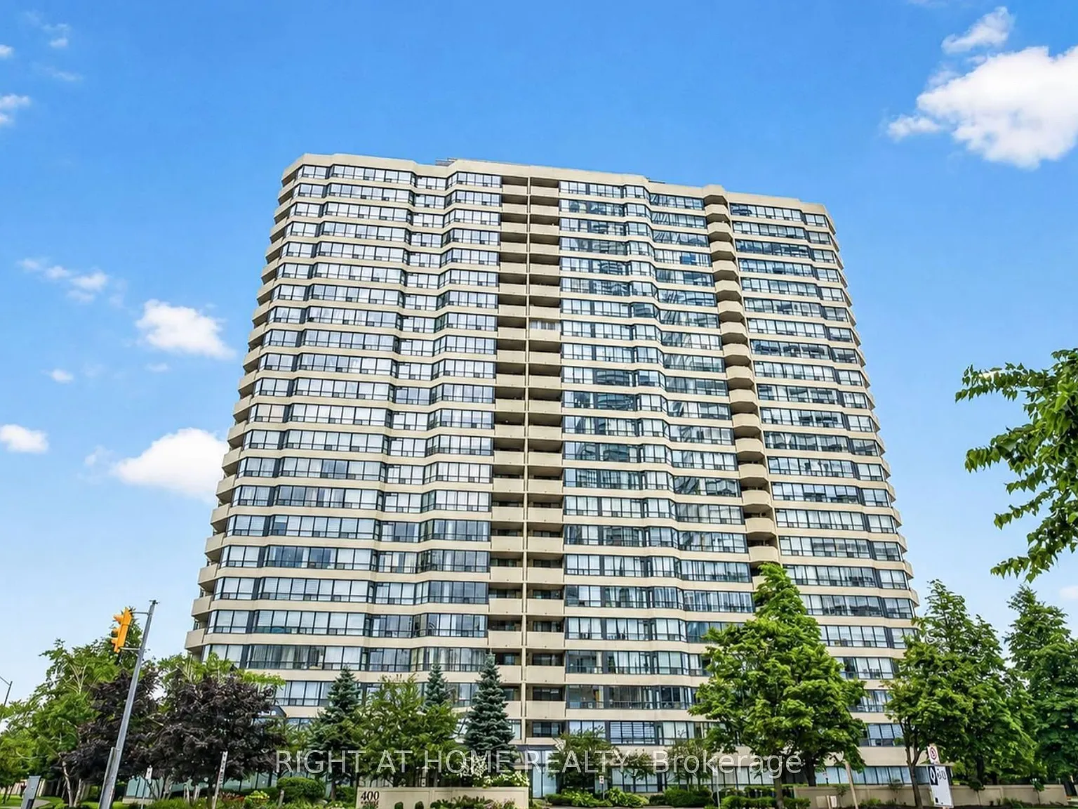 3 bed, $2,950 — Photo 2