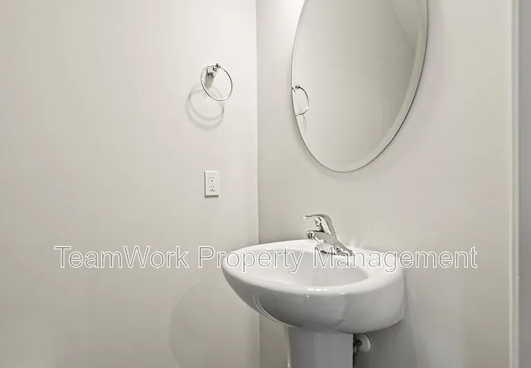 101 Langley Dr #C — Photo 13