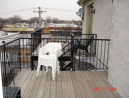 2nd image of 7322 N Claremont Ave #3E