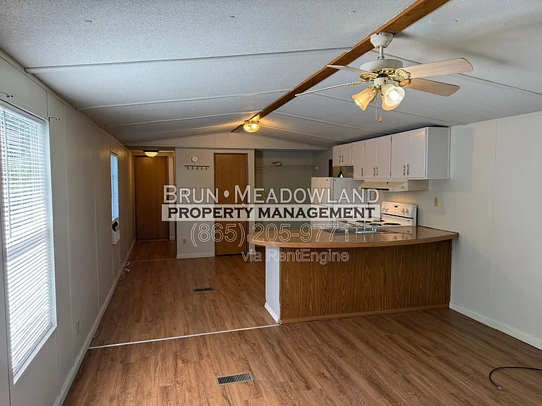 424 Patterson Rd — Photo 20