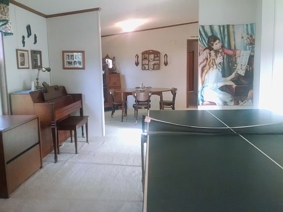 Great Room toward DR