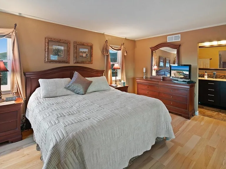13392 Cool Lake Way — Photo 15