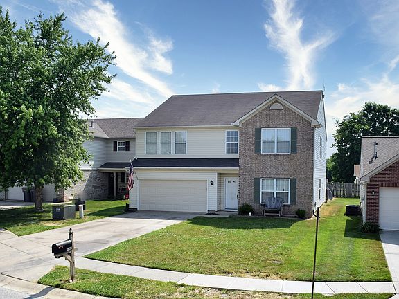 3rd image of 8111 Whitham Dr