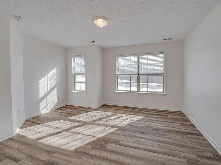 4300 Clearwater Way #4300 — Photo 21