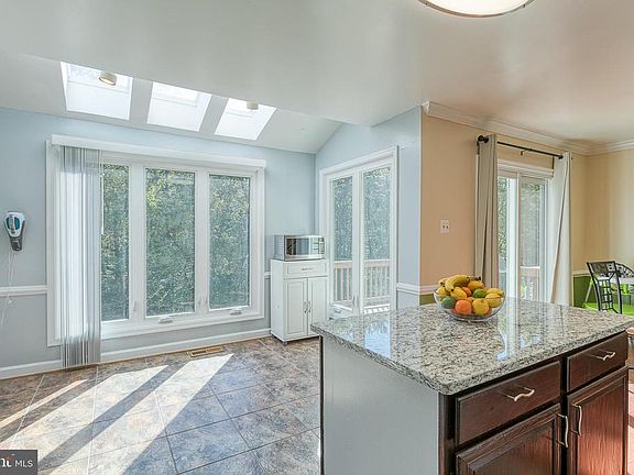 Spacious Kitchen