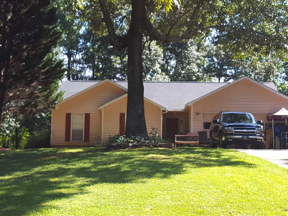 2nd image of 25 Manor Ct