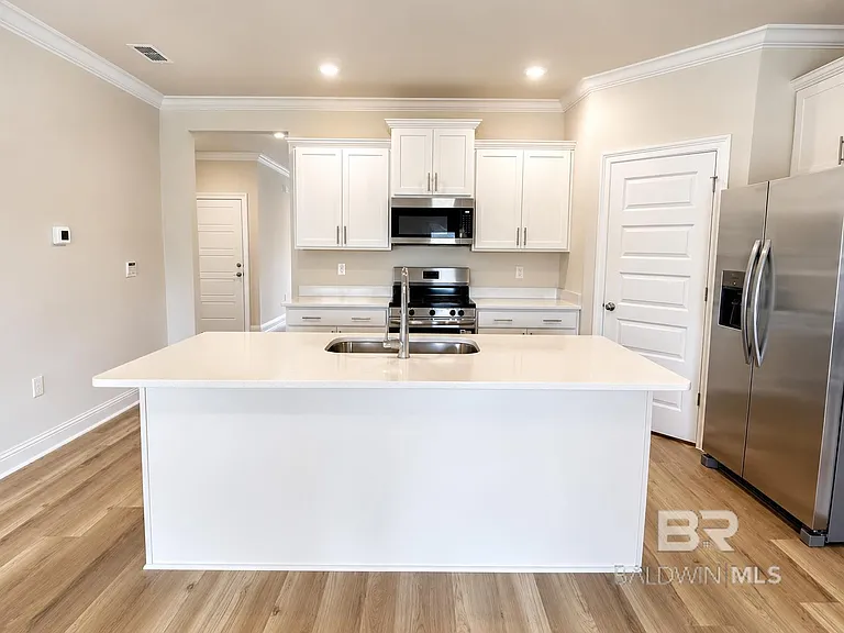 21812 Aleutian Ave — Photo 6