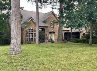 30 Turtle Rock Ct, Spring, TX 77381