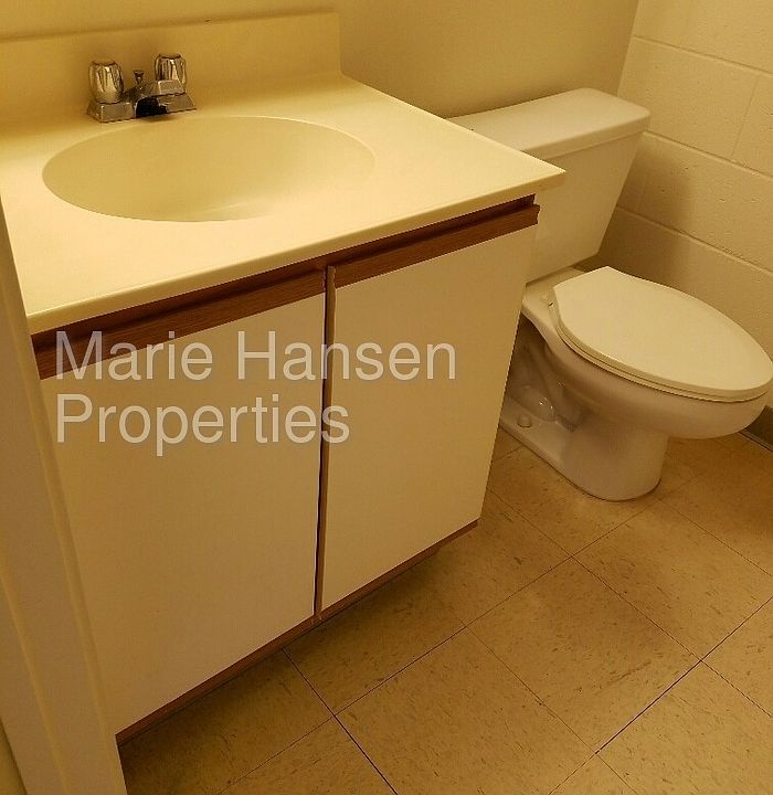2nd image of 1305 Makiki St APT 703