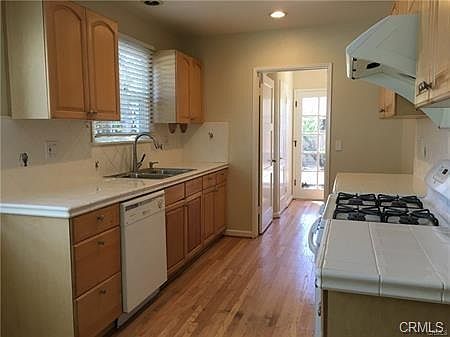 4th image of 22927 Ocean Ave #0