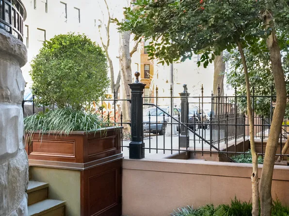 128 East 95th Street image 38 of 47