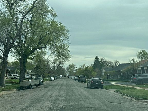 5th image of 2813 Fowler Ave