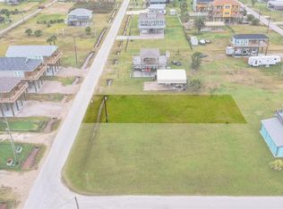 848 O'Neal Rd, Pt Bolivar, TX 77650