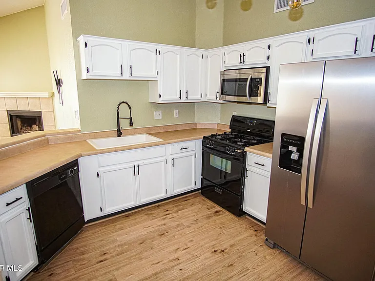 11985 Mesquite Lake Ln — Photo 5