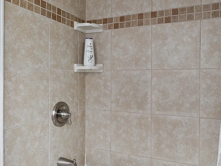 304 Sunset Cir — Photo 26