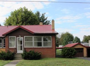 846 Hospital Rd, Dawson Springs, KY 42408