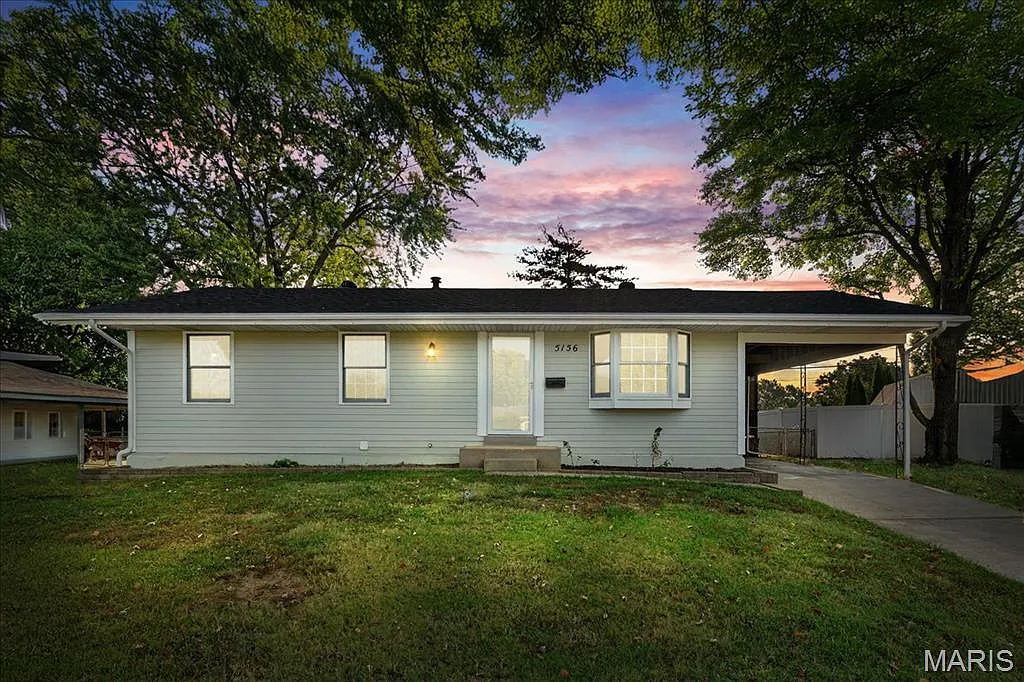 5156 Carey Ln photo 1