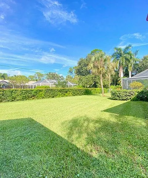 5585 Pennock Point Rd — Photo 18