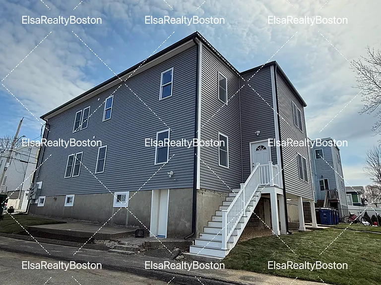 35 Francis St #2R — Photo 15