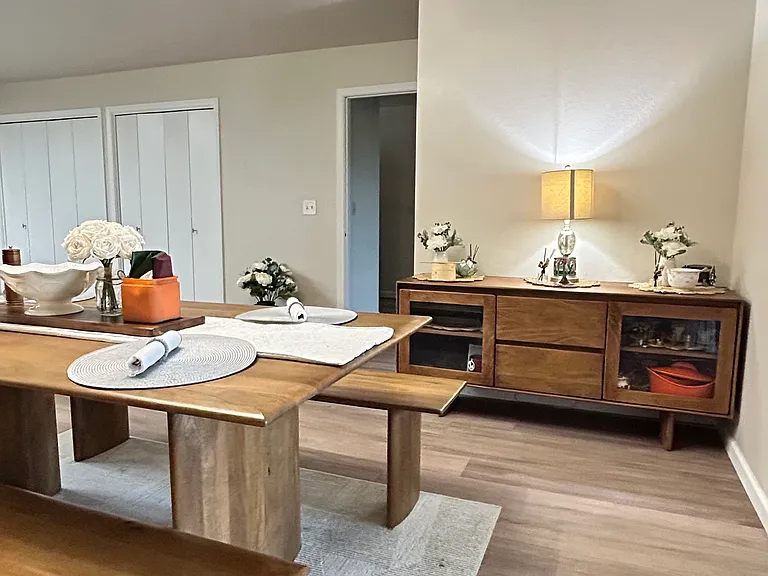 1624 Sausalito Dr — Photo 9