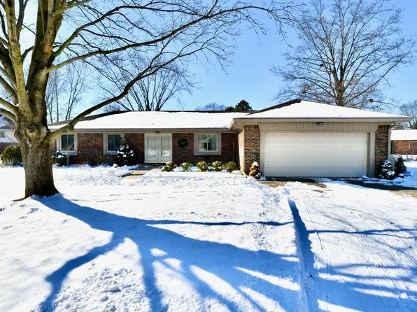 1619 Beech Cir, Plainfield, IN 46168