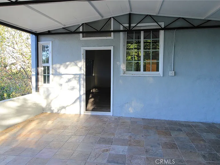 3915 Fredonia Dr — Photo 29