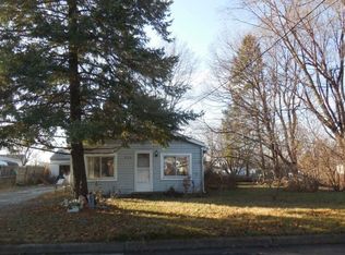 950 Howell Ave, Adrian, MI 49221