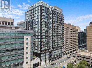 199 Slater St #607, Ottawa, ON K1P0C8
