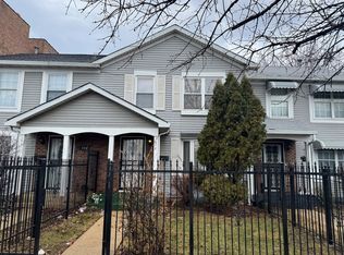 102 S Hamlin Blvd, Chicago, IL