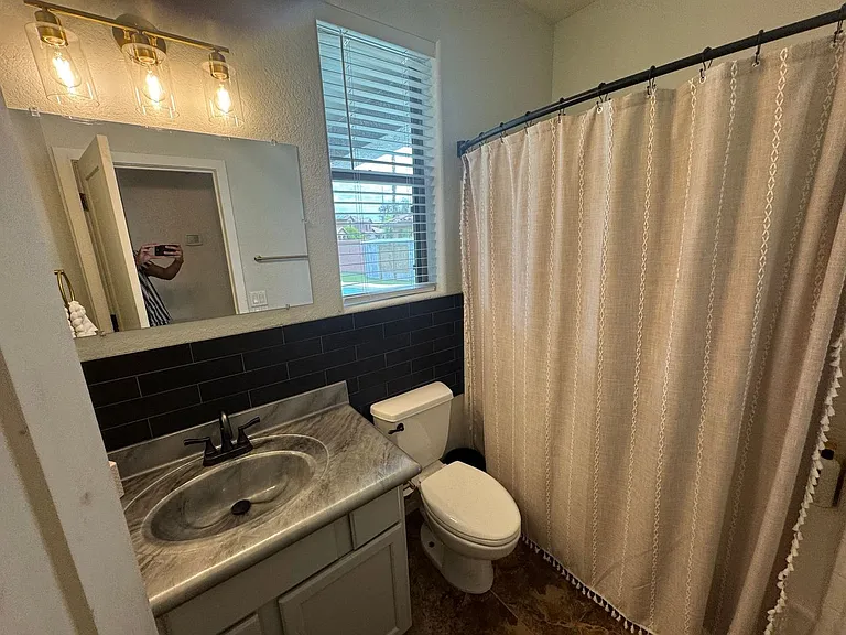 4133 E Cherry Hills Dr — Photo 17