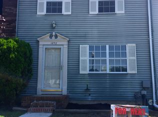 1272 Holmespun Dr, Pasadena, MD 21122