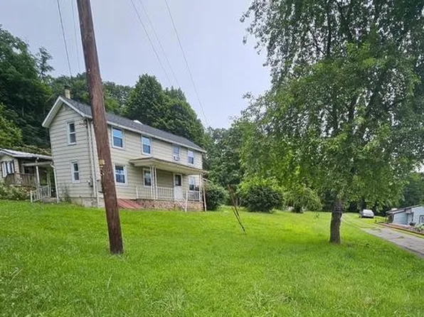101 East St, Lykens, PA 17048