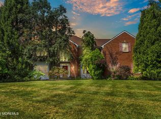 2 Mount Dr, Millstone Township, NJ