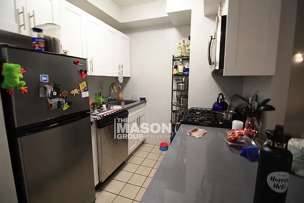 Rented by Mason Group LLC | media 9
