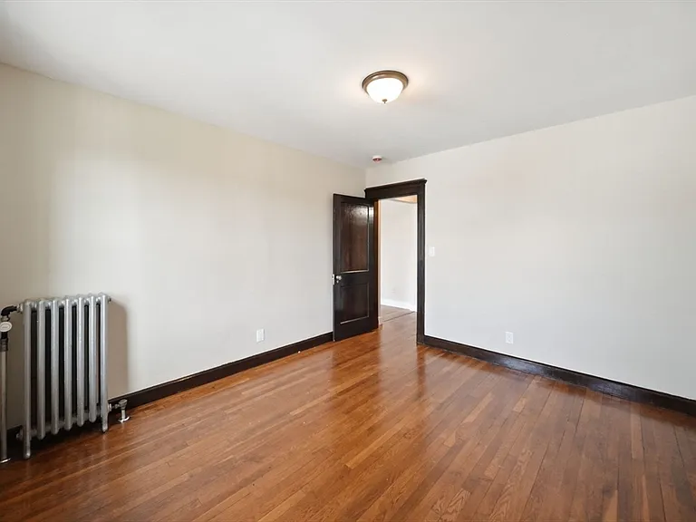 41 Richardson Ave #2 — Photo 10