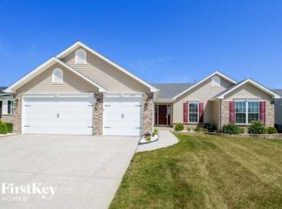 443 Charlestowne Place Dr, Saint Charles, MO 63301