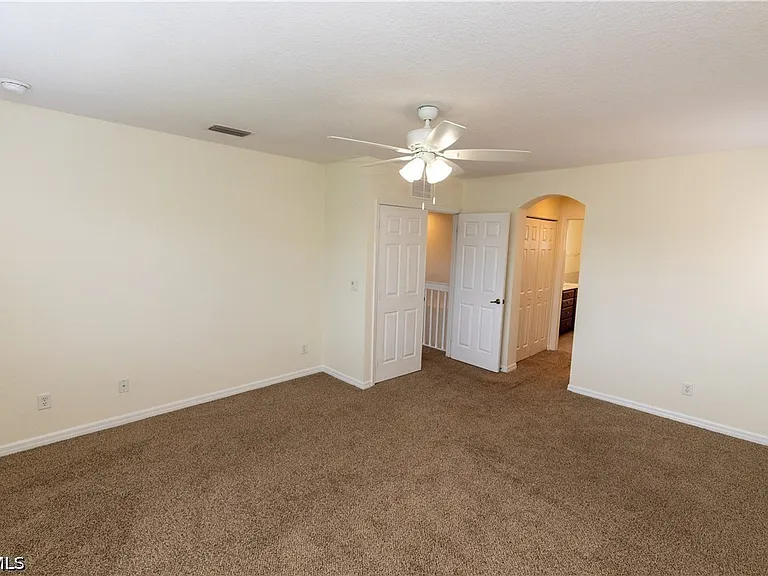 17007 Tremont St — Photo 16