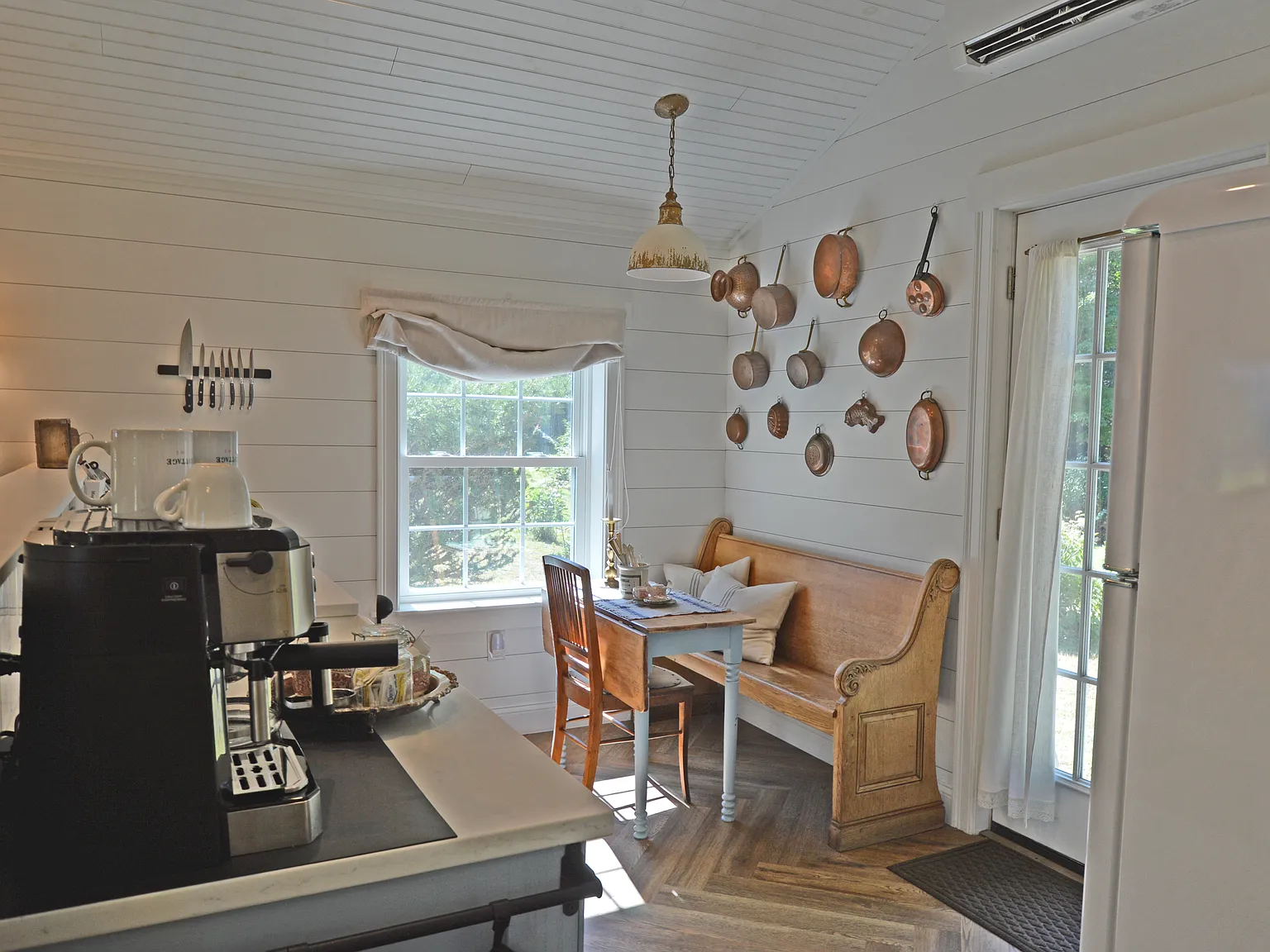 1 bed, 378 sqft, $1,700 — Photo 4