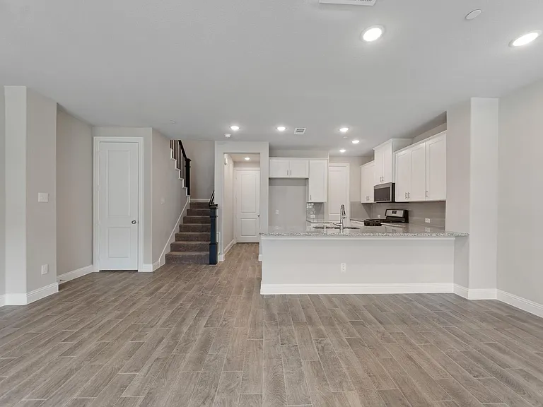 4724 Ladrillo Ln — Photo 3